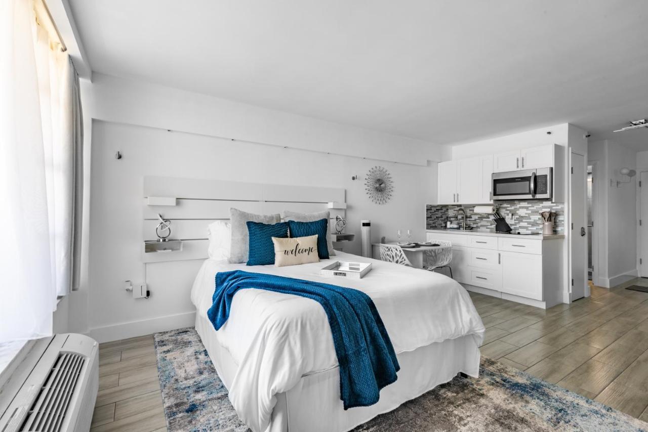 Newly Renovated Oceanfront Studio W/ Balcony - Daytona Beach Lejlighed Eksteriør billede