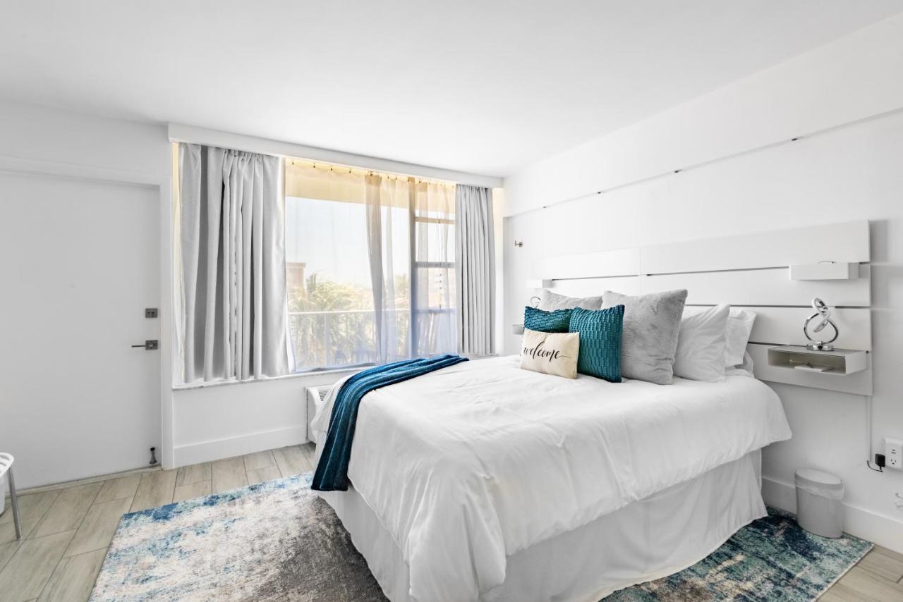 Newly Renovated Oceanfront Studio W/ Balcony - Daytona Beach Lejlighed Eksteriør billede