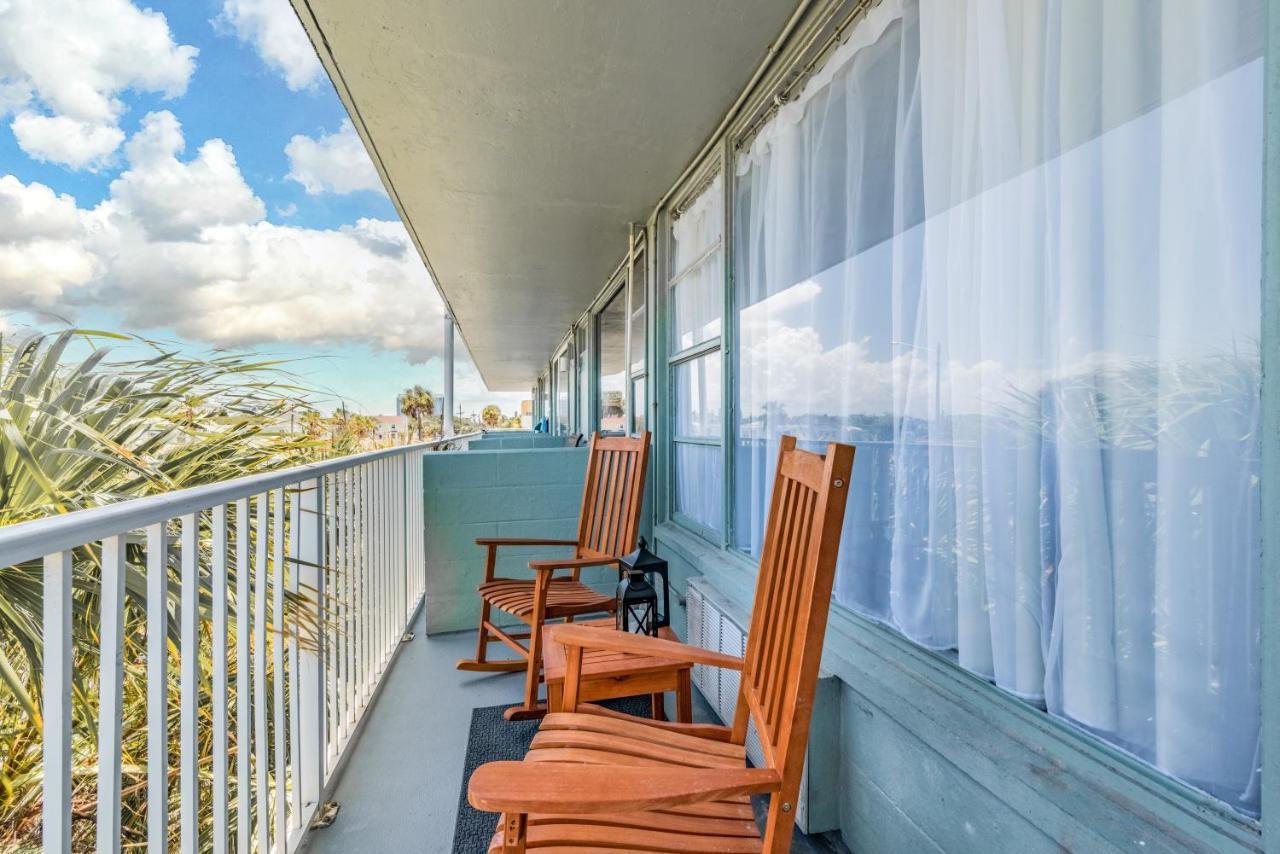 Newly Renovated Oceanfront Studio W/ Balcony - Daytona Beach Lejlighed Eksteriør billede